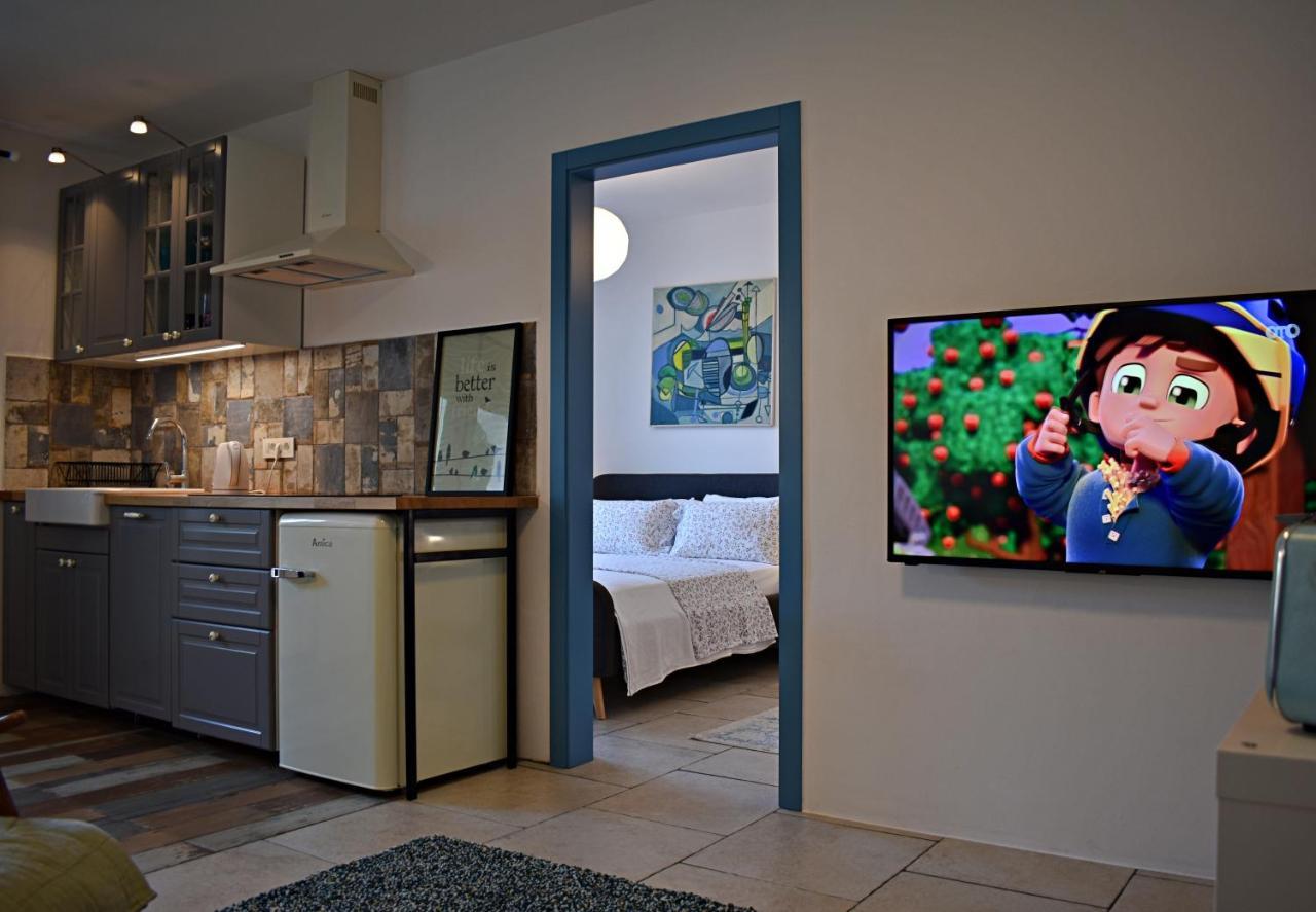 Postaja 33 Apartment Zgornje Skofije Bagian luar foto